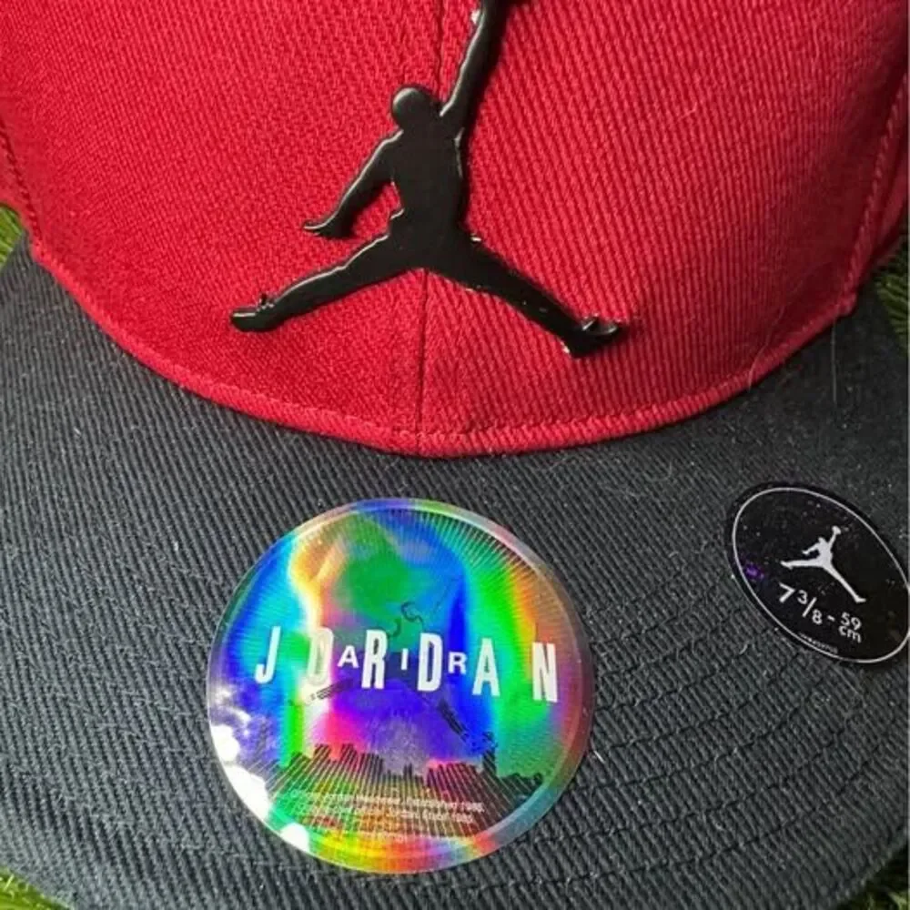 Air Jordan Jumpman Fitted Hat 7 3/8 Red Black Raised Logo Original Stickers